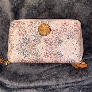 Tory Burch Wallet